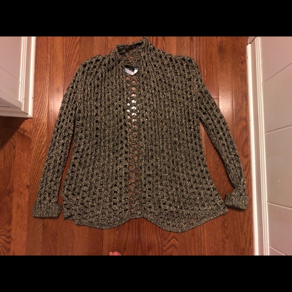 Crochet cardigan - Picture 2 of 3